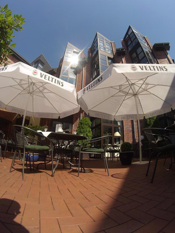 Hotel Victoria Hövelhof Exteriör bild